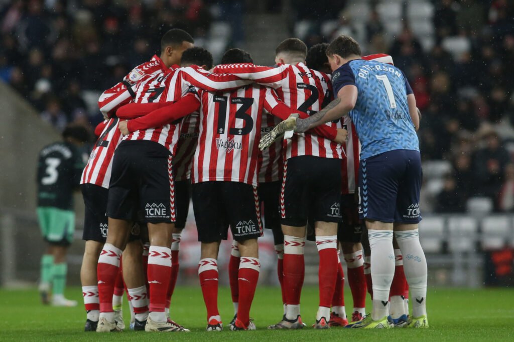 'Sensational' Sunderland star linked with Premier League move gives ...
