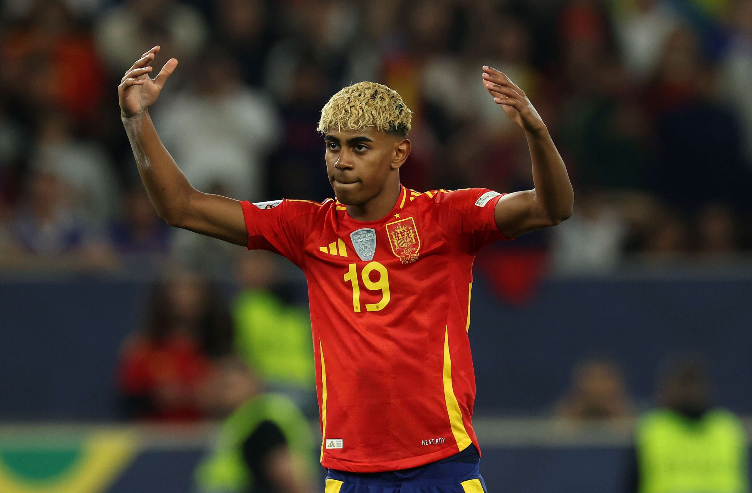 Watch: Furious Arda Güler pushes Lamine Yamal during international ...