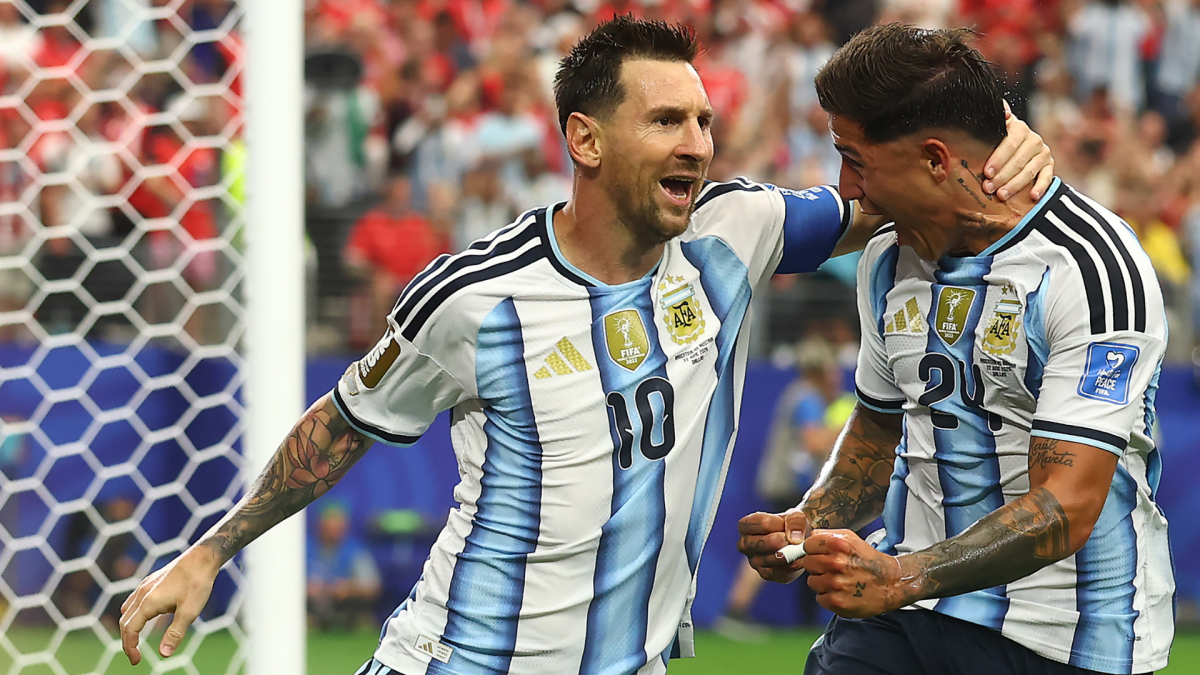 Argentina qualify for knockouts: Lionel Messi breaks men's World Cup scoring record in victory over Austria