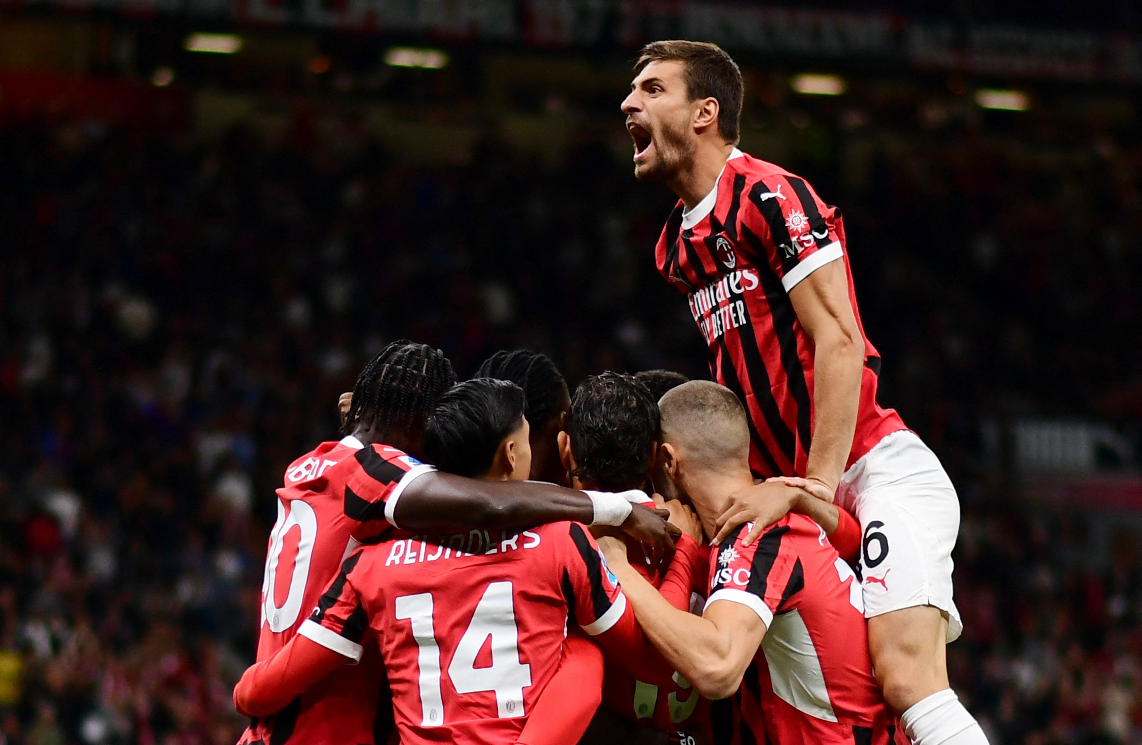 Milan's four-goal blitz crush Venezia