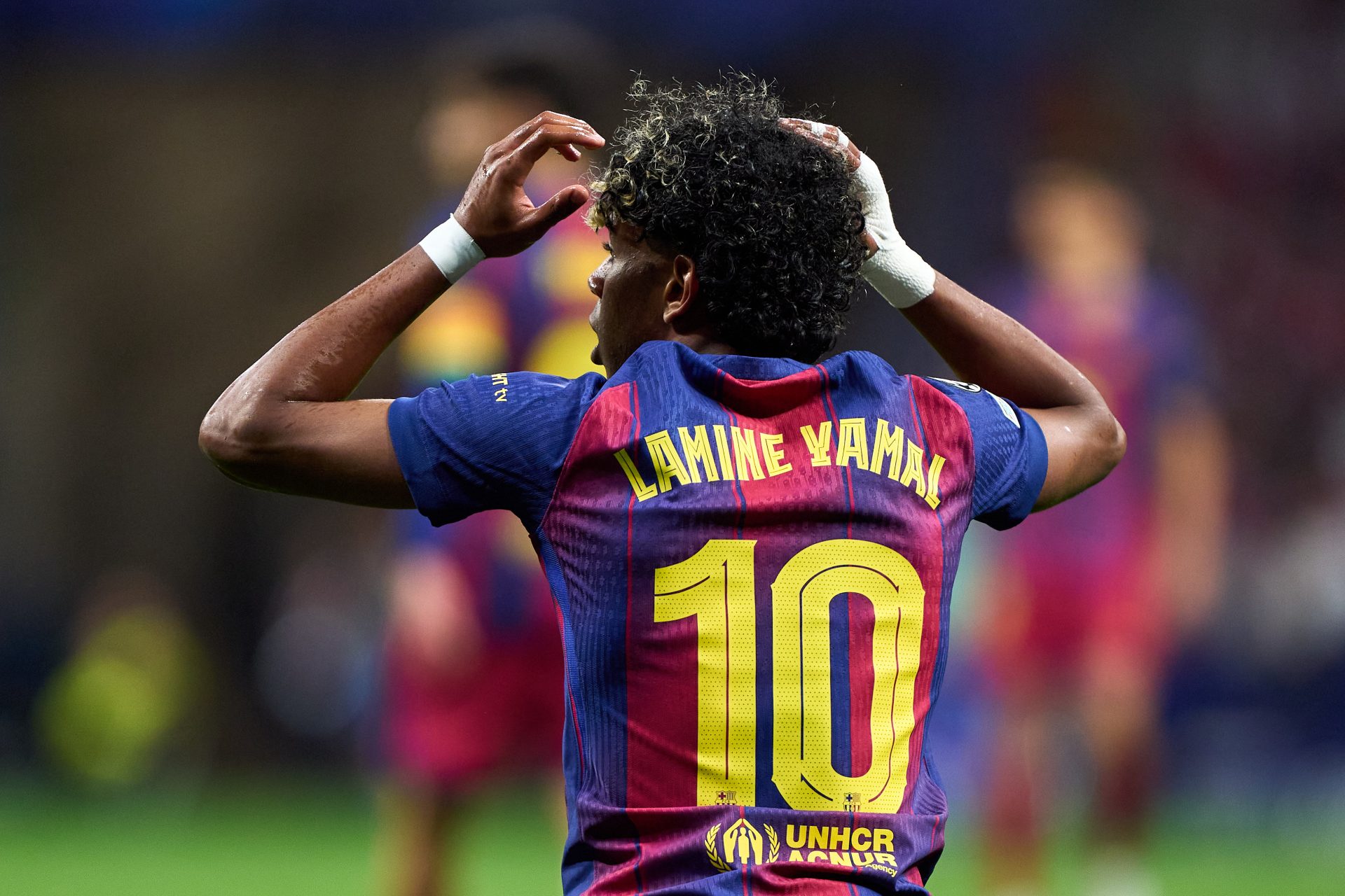 Lamine Yamal celebrates during Barcelona vs Rayo Vallecano