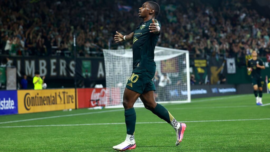 David Pereira Da Costa celebrates after making it 3-1 for the Portland Timbers against San Diego FC