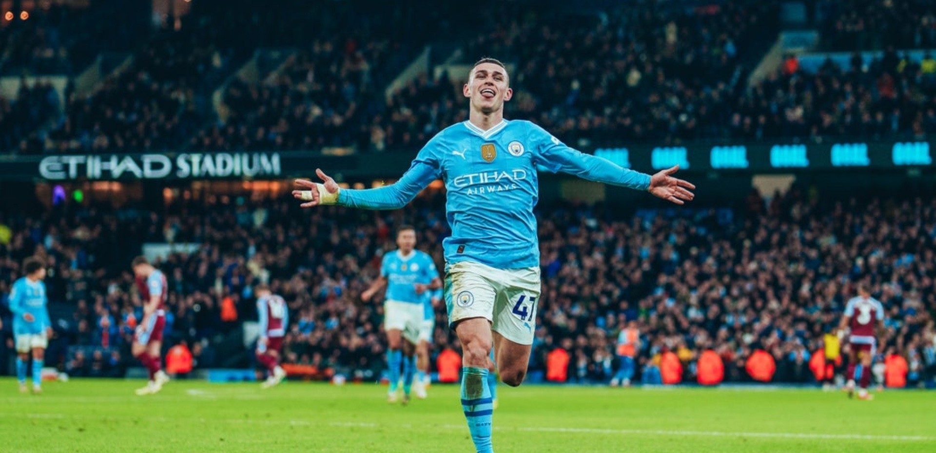 Manchester City vs AEK Athens FC